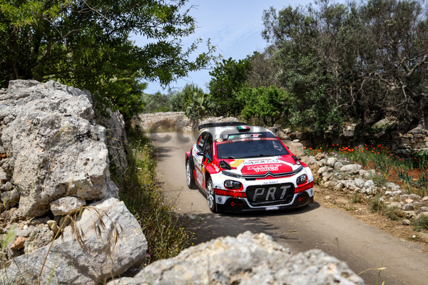 Rally del Salento 2025
Torre San Giovanni LE 23 24 Maggio 2025
Trofeo Italiano Rally Rally del Salento 2025
Torre San Giovanni LE 23 24 Maggio 2025
Trofeo Italiano Rally
