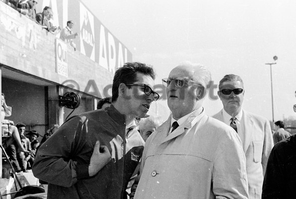 Enzo Ferrari con l Ing Forghieri Enzo Ferrari con l Ing Forghieri