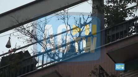 Milano incendio sul tetto di un palazzo di sette piani evacuati tutti i condomini