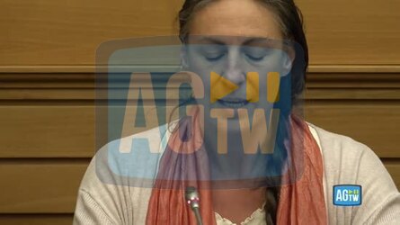 Roma la famiglia nel bosco alla Camera. I genitori &laquo;Crudelt&agrave; estrema contro i nostri figli&raquo;