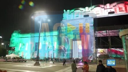 Rider in piazza a Milano presidio alla Stazione Centrale