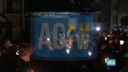 Auora Livoli la fiaccolata nel suo paese &laquo;Non era una ragazza rotta avvolti da un buio improvviso&raquo;