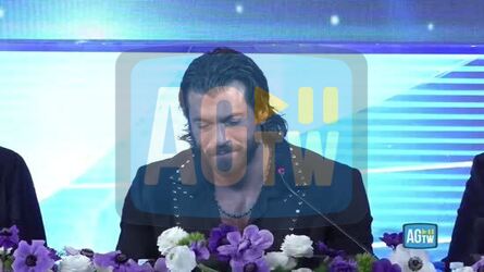 Sanremo Cam Yaman &laquo;Sono single&raquo; Carlo Conti &laquo;Sono sposato&raquo; il siparietto in sala stampa