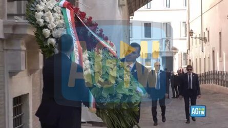 Aldo Moro la commemorazione a 48 anni dalla morte l omaggio di Mattarella in via Caetani
