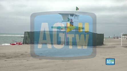Ostia inizia oggi la stagione balneare. Un guardiaspiaggia &laquo;Il mare di Roma non c &egrave; pi&ugrave;&raquo;