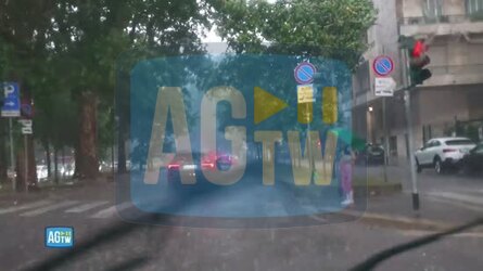 Milano temporale in centro pioggia grandine e vento dopo giorni di caldo