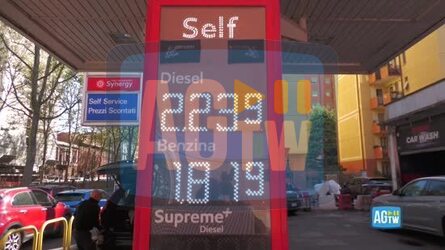 Caro carburante a Milano i prezzi pi&ugrave; alti d Italia distributori deserti