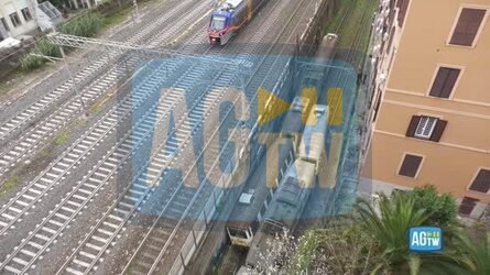 Roma contatto fra due tram sulla Termini Centocelle passeggeri evacuati nessun ferito