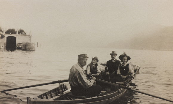 AVQ A 004516 AVQ A 004516