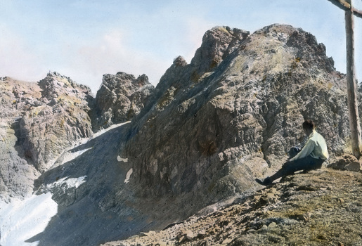 UIG F 030443