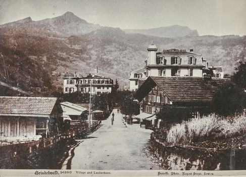 AVQ A 000992 AVQ A 000992