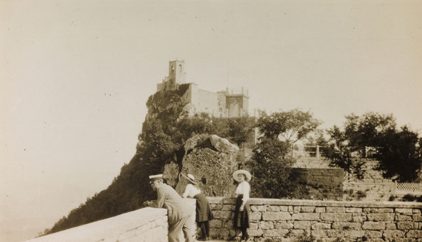 AVQ A 004516 AVQ A 004516