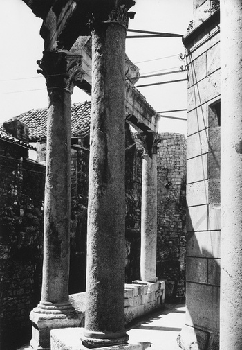 SDA F 001943
