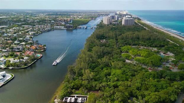 Aerial view of the Intracoastal Waterway in Boca Raton United States.