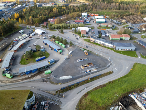 Oulu Finland 25 September 2026 Aerial view of Rusko waste center featuring waste sorting facilities industrial buildings and surrounding forest areas in Pohjois Pohjanmaa. Oulu Finland 25 September 2026 Aerial view of Rusko waste center featuring waste sorting facilities industrial buildings and surrounding forest areas in Pohjois Pohjanmaa.