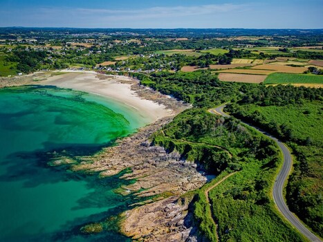FRANCE. BRITTANY. FINISTERE 29 AERIAL VIEW OF MOULIN DE LA RIVE BEACH LOCQUIREC