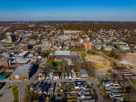 Louisville United States 19 March 2026 Aerial view of the Flexential Louisville Downtown Data Center surrounded by residential houses and urban streets under a clear blue sky. Louisville United States 19 March 2026 Aerial view of the Flexential Louisville Downtown Data Center surrounded by residential houses and urban streets under a clear blue sky.