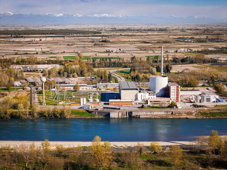 Trino Italy 30 March 2026 Aerial view of the Ex Centrale Nucleare its stark white buildings contrasting against the deep blue river and distant snow capped mountains. Trino Italy 30 March 2026 Aerial view of the Ex Centrale Nucleare its stark white buildings contrasting against the deep blue river and distant snow capped mountains.