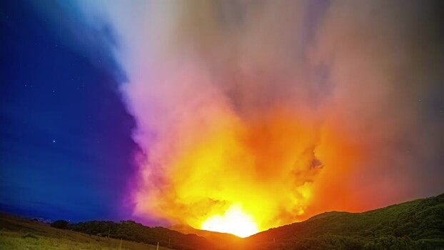 View of volcanic eruption at night in Spain.