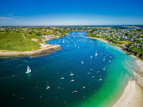 FRANCE. BRITTANY. FINISTERE 29 AERIAL VIEW OF ABER BENOIT