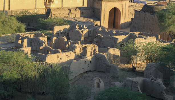 View of the ancient mud brick ruins of Derawar Fort in the Cholistan Desert Bahawalpur Punjab Pakistan. View of the ancient mud brick ruins of Derawar Fort in the Cholistan Desert Bahawalpur Punjab Pakistan.
