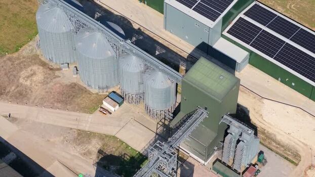 Aerial view of Navara Oat Milling facility United Kingdom. Aerial view of Navara Oat Milling facility United Kingdom.