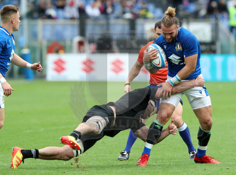 Autumn Nations Series 2021, Roma, Stadio Olimpico, 06/11-2021, Itallia vs Nuova Zelanda, Federico Mori non passa. Foto Daniele Resini/Fotosportit
