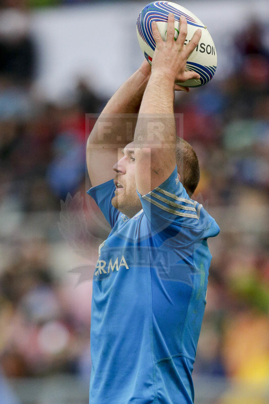 RBS 6 Nazioni 2013, Roma, Stadio Olimpico, 23-02-2013, Italia v Galles. Davide Giazzon prima del lancio in touche