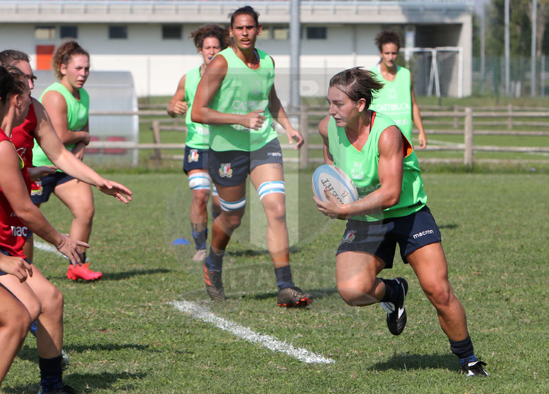 Raduno Nazionale Italiana Donne, Parma, Cittadella del Rugby 13/09/2020, una carica di Lucia Gai. Foto Daniele Resini/Fotosportit