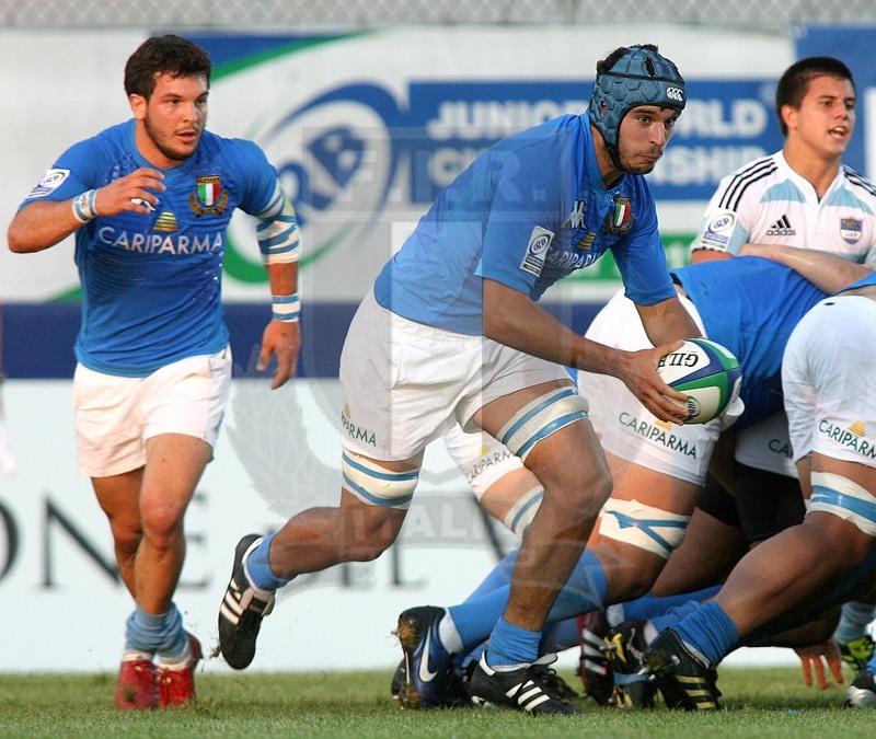 Irb Junior Championship Italy 2011, Pool A, Rovigo 2011/06/14, Italia v Argentina, Jacopo Bocchi sostenuto da Palazzani.