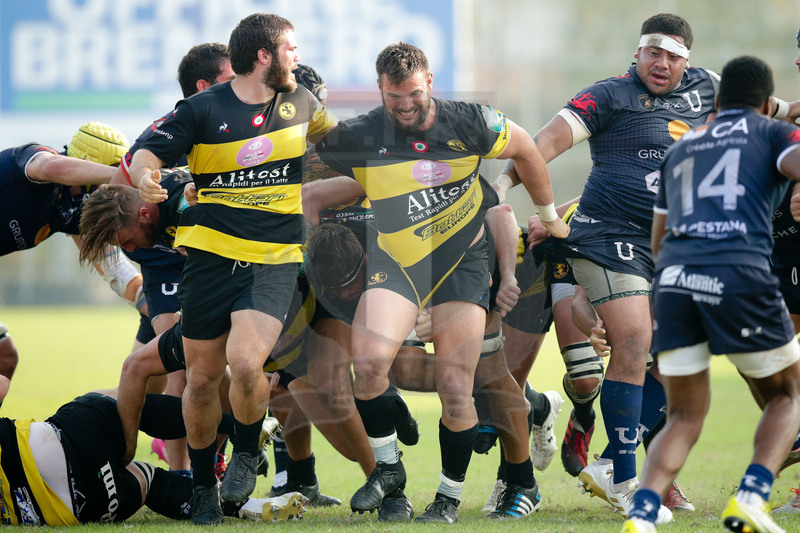 Continental Shield 2017-2018, Viadana, Stadio Zaffanella, 14-10-2017, Rugby Viadana v Cdul. Avanzamento in maul degli avanti del Viadana. Foto: Roberto Bregani/ Fotosportit
