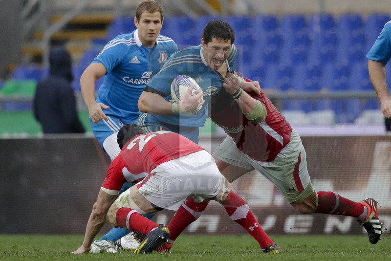 RBS 6 Nazioni 2013, Roma, Stadio Olimpico, 23-02-2013, Italia v Galles. Alessandro Zanni in sfondamento