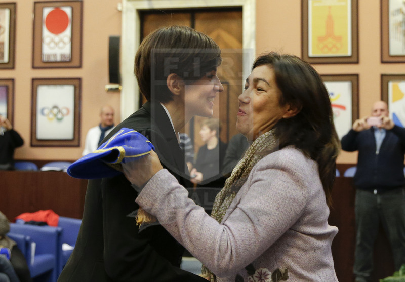 Cerimonia di consegna dei Cap alle atlete delle Nazionali femminili, Roma, salone d\