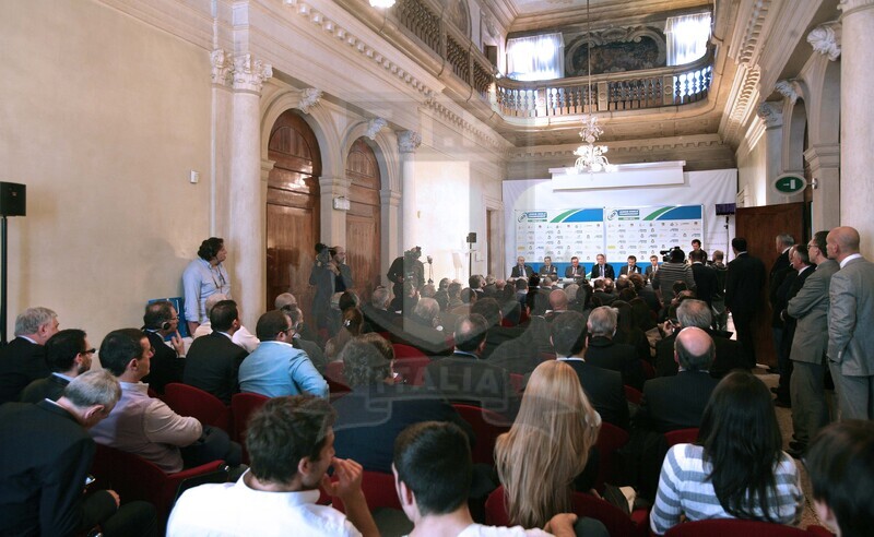 Presentazione del Irb Junior Championship Italy 2011, Unindustria Treviso 2011/03/30, la sala gremita dell\