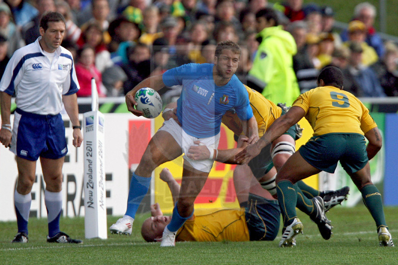 Rugby World Cup 2011 Nuova Zelanda, Auckland, Eden Park 11/09/2011, Australia v Italia, Tommaso Benvenuti attacca la linea.