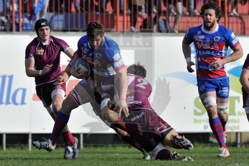 Finale Trofeo Eccellenza, Rovigo, stadio Battaglini 8-02-2014,Rovigo v FiammeOro. Matteo Ferro in attacco.