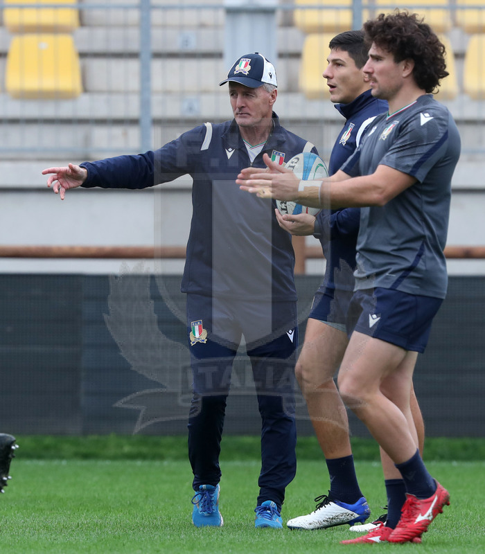 Autumn Nations Series 2021, Parma, Itallia v Uruguay, stadio Lanfranchi, team run della Nazionale Maggiore, Kieran Crowley con Brex e Boni. Foto Daniele Resinii/Fotosportit