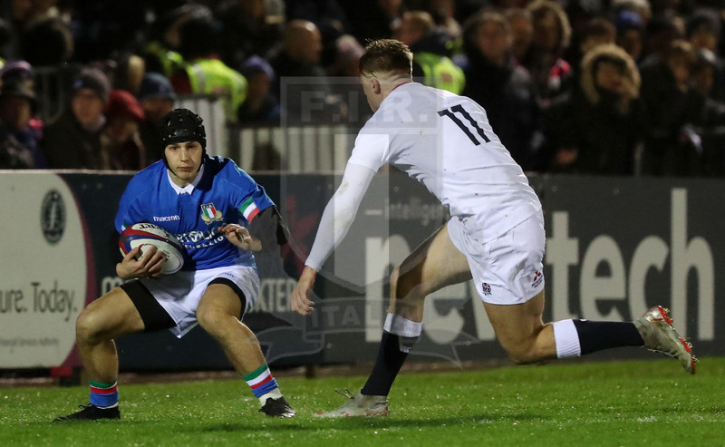 Guinness Sei Nazioni U20 2019, Round 4, Bedford, Goldington Road 08/03/2019, Inghilterra U20 v Italia U20, Cristian Lai attaccato da Hassel-Collins. Foto Daniele Resini/Fotosportit