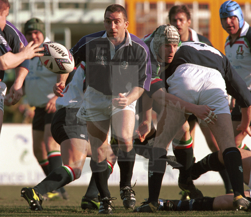 Lloyds TSB Sei Nazioni 2000, Round 1, Roma, stadio Flaminio 05/02/2000, Italia v Scozia, il mediano di mischia scozzese Bryan Redpath. Foto Daniele Resini/Fotosportit