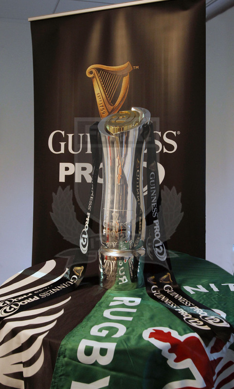 Milano, 19/12/2016, presentazione del derby fra Zebre e Benetton Treviso, il trofeo del Pro 12.