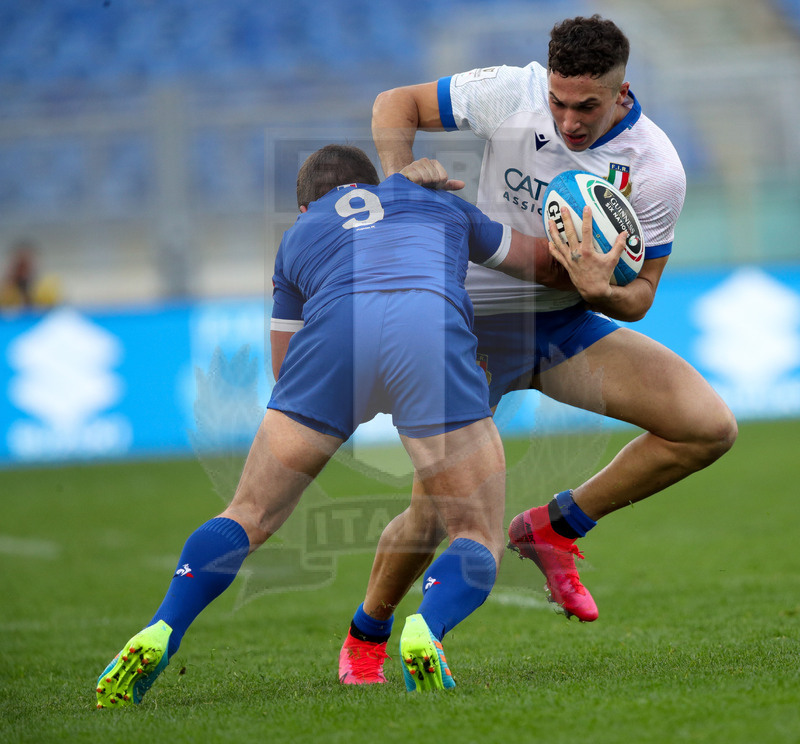 Guinness VI Nazioni 2021, Roma, Stadio Olimpico, 6/02/2021, Italia v Francia. Jacopo Trulla placcato da Antoine Dupont placcato da Antoine Dupont. Foto Roberto Bregani/Fotosportit