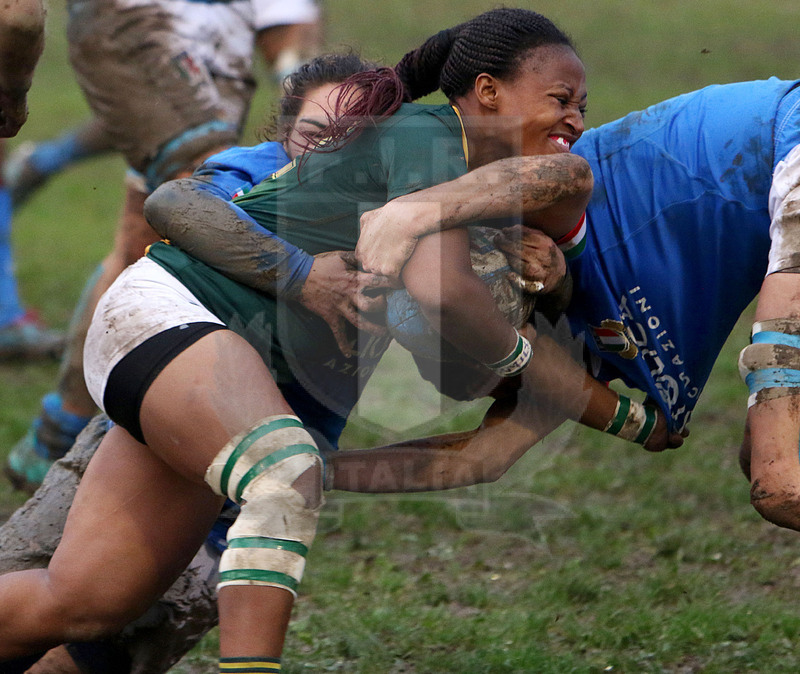 Cattolica Test Match Donne, Prato, stadio Chersoni 25/11/2018, Italia Donne v Sudafrica Donne, pressione difensiva delle Azzurre. Foto Daniele Resini/Fotosportit