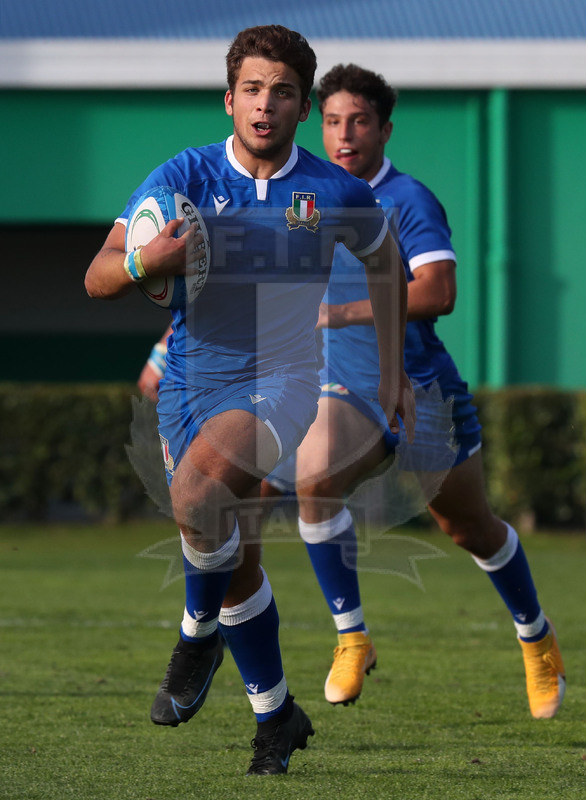 Test match U18, Trviso, stadio di Monigo, Italia U18 v Irlanda U18, un break di Lorenzo Nanni. Foto Daniele Resini/Fotosportit