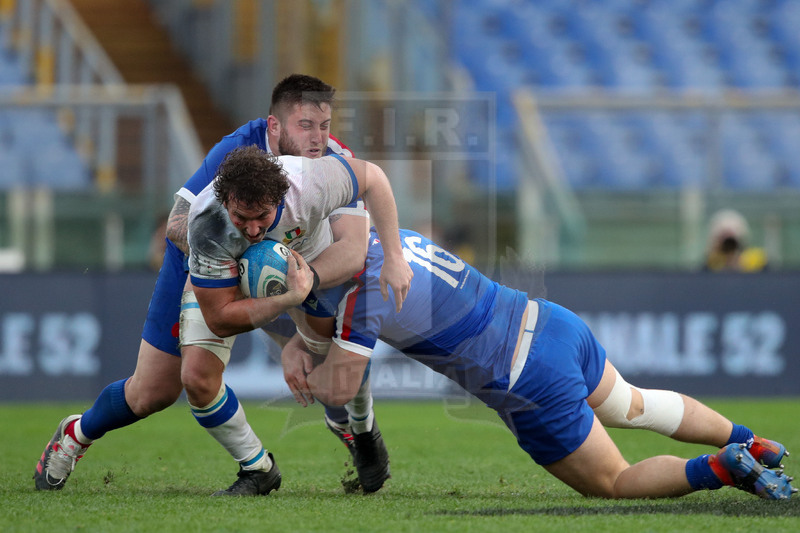 Guinness VI Nazioni 2021, Roma, Stadio Olimpico, 6/02/2021, Italia v Francia. Michele Lamaro placcato da Paul Willemse. Foto Roberto Bregani/Fotosportit