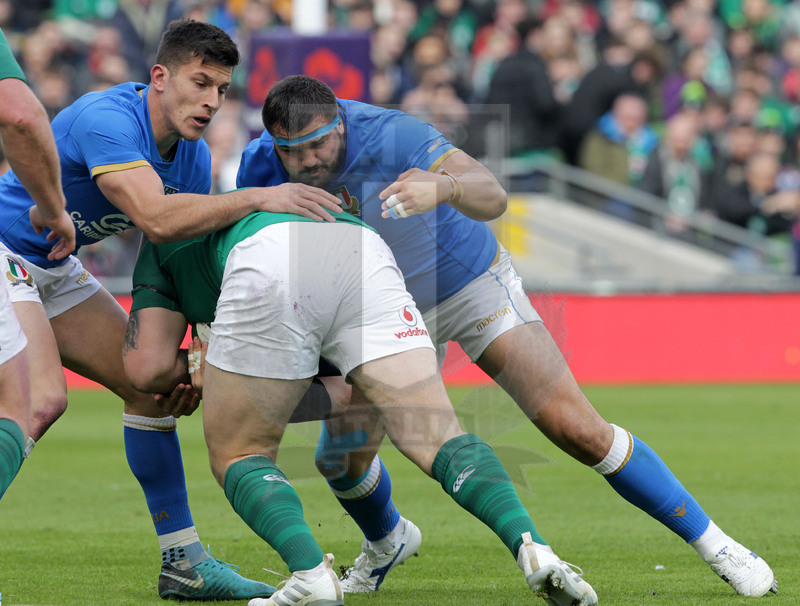 Natwest Sei Nazioni 2018, round 2, Dublino, Aviva Stadium 10/02/2018, Irlanda v Italia, Allan e Quaglio raddoppiano un placcaggio. Foto Daniele Resini/Fotosportit