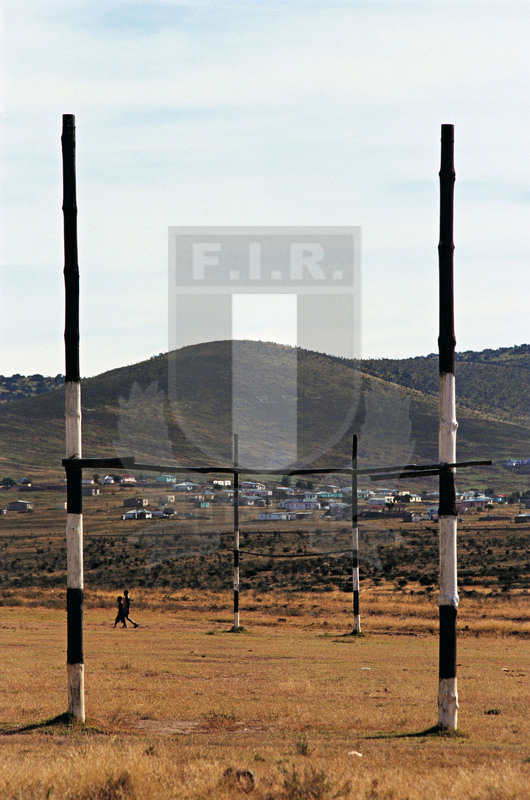 Rugby World Cup 1995, Pool B, East London, Basil Kenyon 27/05/1995, Italia v Western Samoa, pali rudimentali su un campo di rugby nelle campagne intorno a Durban Foto Daniele Resini/Fotosportit