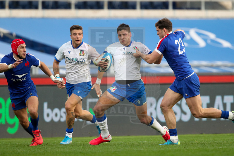 Guinness VI Nazioni 2021, Roma, Stadio Olimpico, 6/02/2021, Italia v Francia. Juan Ignacio Brex contro Damian Penaud. Foto Roberto Bregani/Fotosportit
