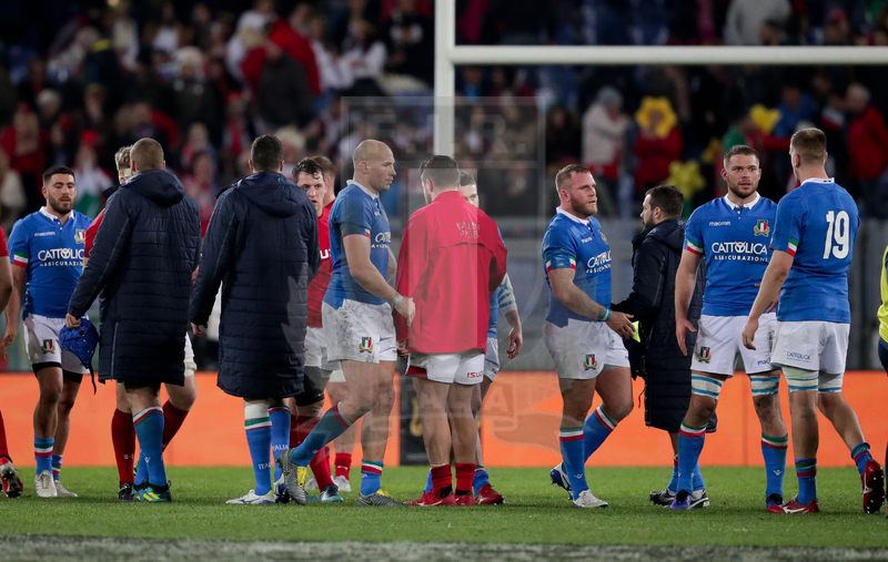 Guinness Sei Nazioni 2016, Round 2, Roma, Stadio Olimpico, 9/02/2019, Italia v Galles. I saluti di fine partita. Foto Roberto Bregani/Fotosportit