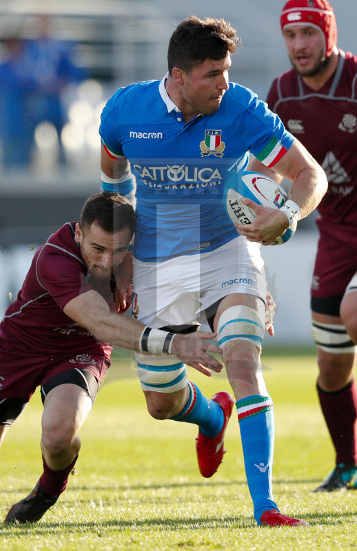 Cattolica Test Match 2018, Firenze, stadio Artemio Franchi 10/11/2018, Italia v Gorgia, Sebastian Negri placcato da Vasil Lobzhanidze. Foto Roberto Bregani.