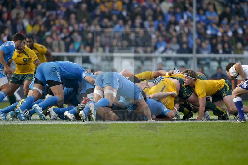 Cariparma Test Match 2013, Torino, Stadio Olimpico, 9-11-2013, Italia v Australia. Crollo degli avanti in mischia chiusa Foto Roberto Bregani / Fotosportit